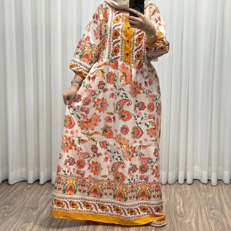 پیراهن زنانه مدل نازلی کد 715 فری سایز تا 46 جنس فلور بوگاتی چهارفصل تنخور شیک و راحت کمربند دارد جلوی کار دکمه دارد