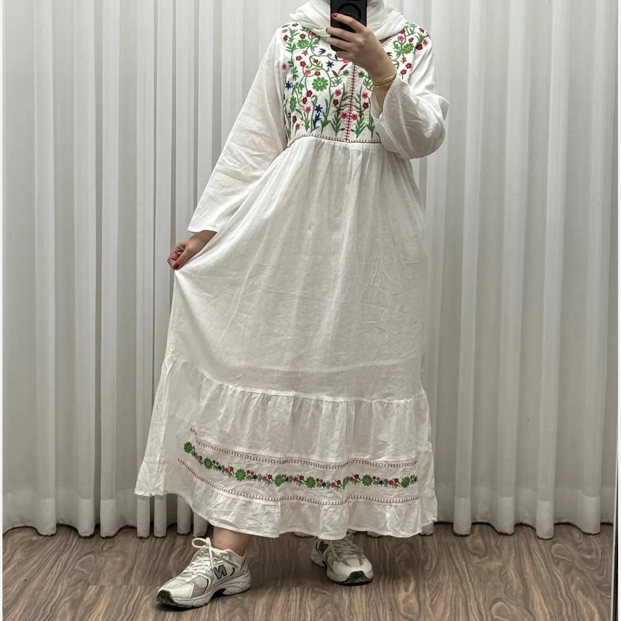 پیراهن نخی زنانه فری سایز تا 46 گلدوزی شده شیک و راحت کمربند دار چهارفصل