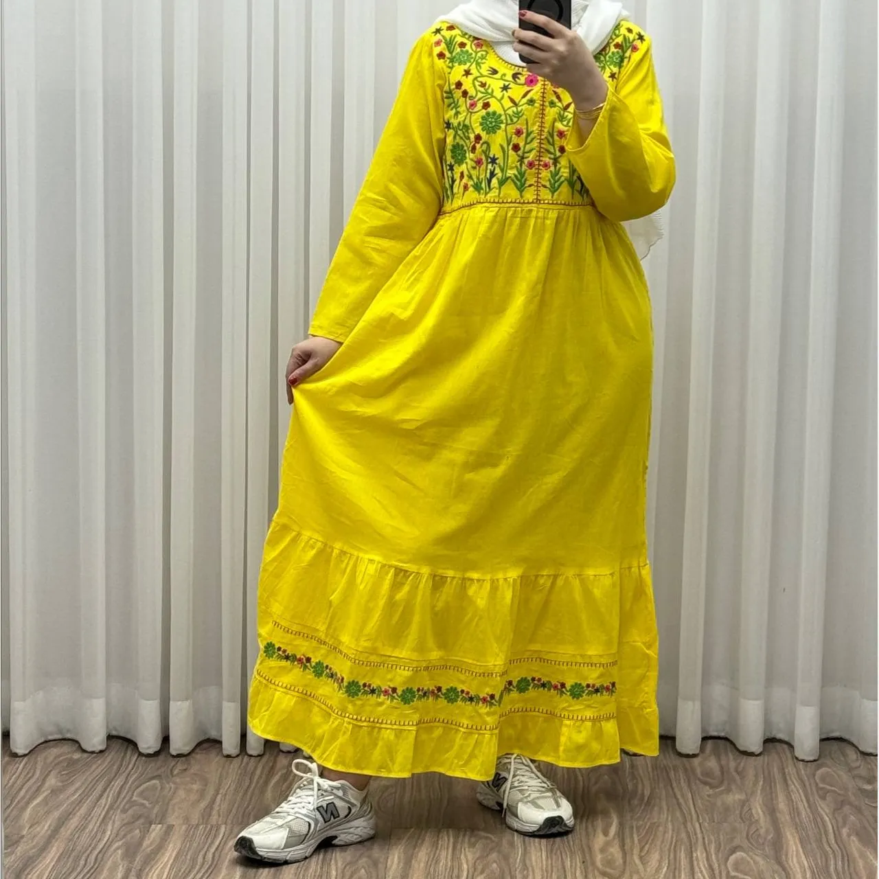 پیراهن نخی زنانه فری سایز تا 46 گلدوزی شده شیک و راحت کمربند دار چهارفصل