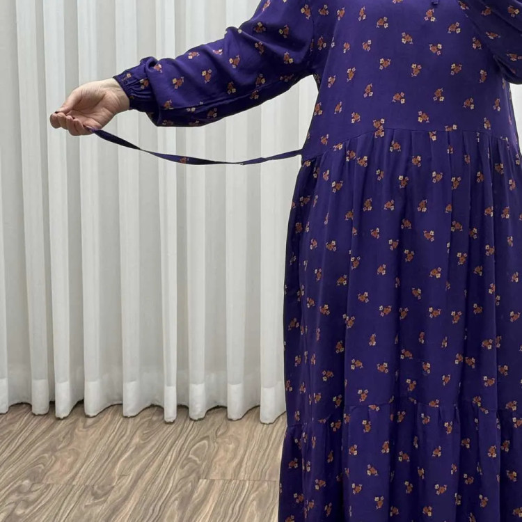 پیراهن گلریز چیندار آیدایی پاموق کد 1522 جنس نخی شسته شده فری سایز تا 50 کمربنددار چهارفصل