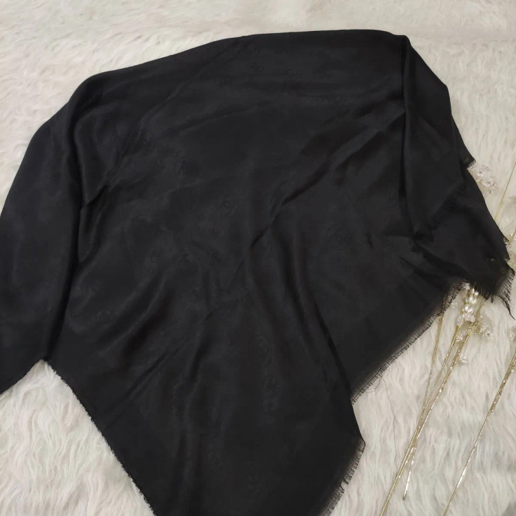 روسری ژاکارد شنل کد 852 سایز 110x110 پرز و دون دون نمیشود سر نمیخورد