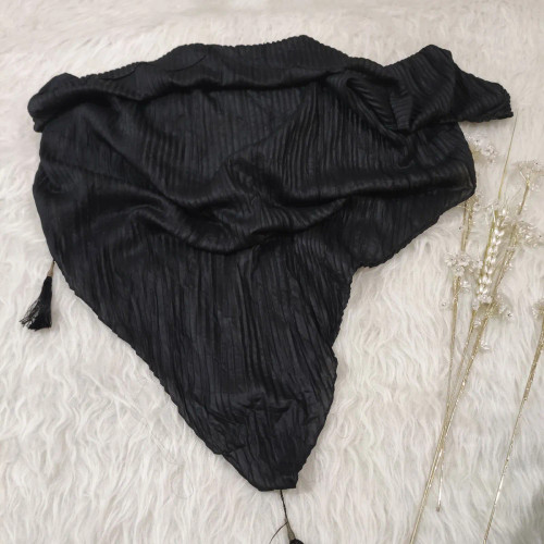 روسری نخی پلیسه منگوله دار سایز 110x110 مناسب استفاده روزمره بدون پرز و دون دون نشدن
