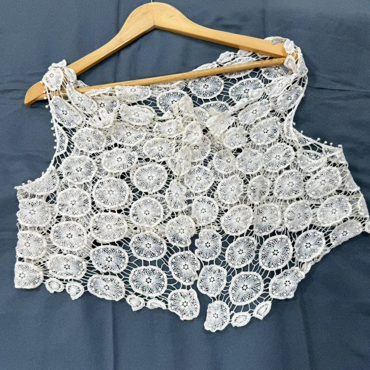 وست قلاب بافی جلوباز فری سایز مناسب تا 42 قد 45 بدون آبرفت و رنگ رفت چهارفصل