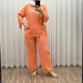 بلوز شلوار نخی مدل آیدا چاپی فری سایز مناسب تا سایز 50 شسته شده بدون آبرفت و رنگ رفت کمربند دار چهار فصل