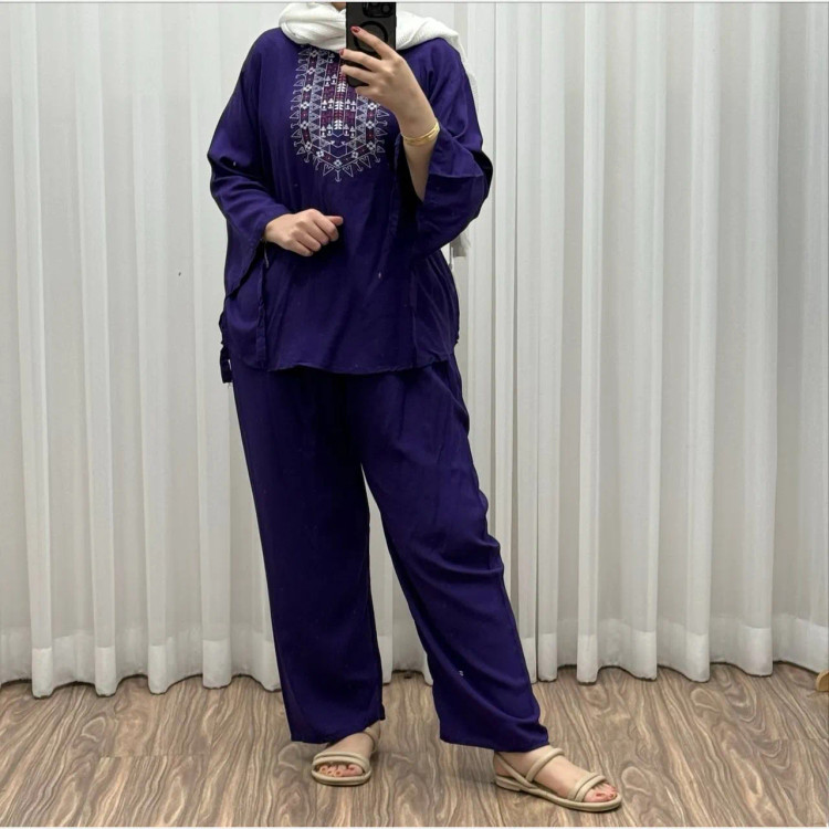 بلوز شلوار نخی مدل آیدا چاپی فری سایز مناسب تا سایز 50 شسته شده بدون آبرفت و رنگ رفت کمربند دار چهار فصل