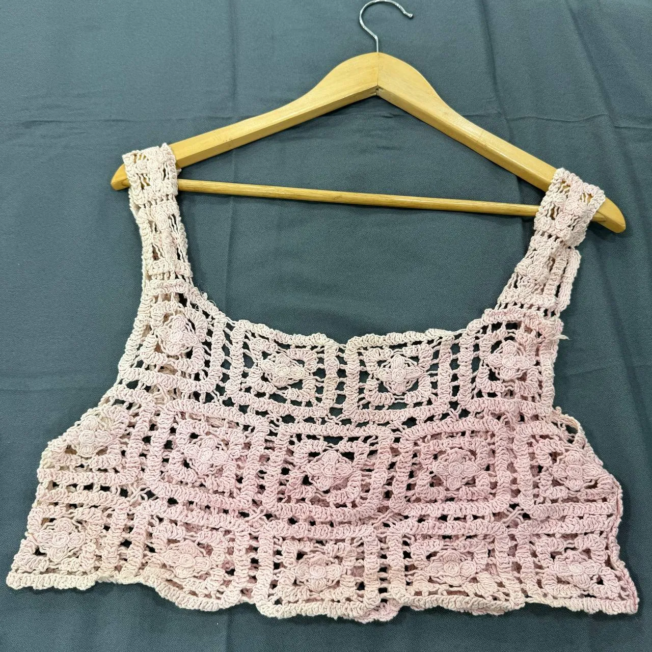 تاپ قلاب بافی فری سایز زنانه کد 1047 مناسب تا سایز 42 تن خور شیک