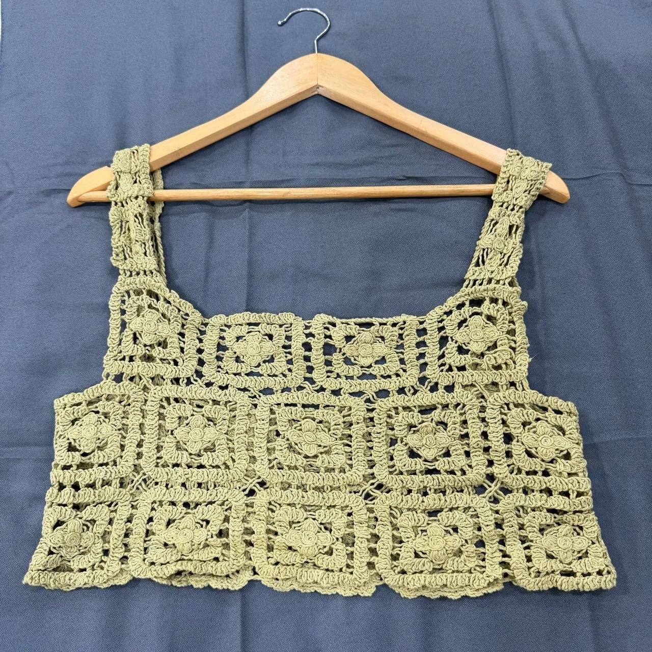 تاپ قلاب بافی فری سایز زنانه کد 1047 مناسب تا سایز 42 تن خور شیک