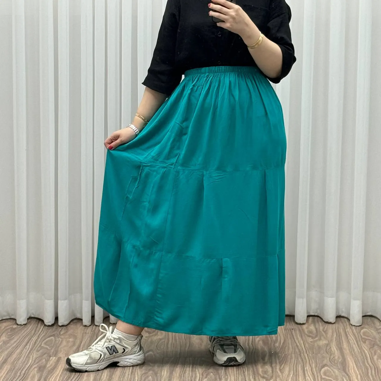 دامن نخی طبقهای ساده فری سایز زنانه تا سایز 50 تنخور شیک و راحت مناسب چهارفصل