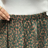 دامن گلریز تک چین فری سایز تا 48 نخی چهارفصل شیک و راحت بدون بدن نما