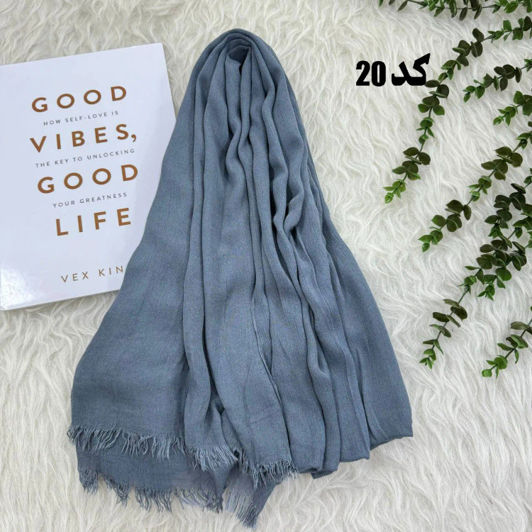 شال وارداتی سوپرنخ ساده کد 1243 قواره 200×70 سانتیمتر بدون آبرفت و چروک