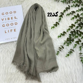 شال وارداتی سوپرنخ ساده کد 1243 قواره 200×70 سانتیمتر بدون آبرفت و چروک