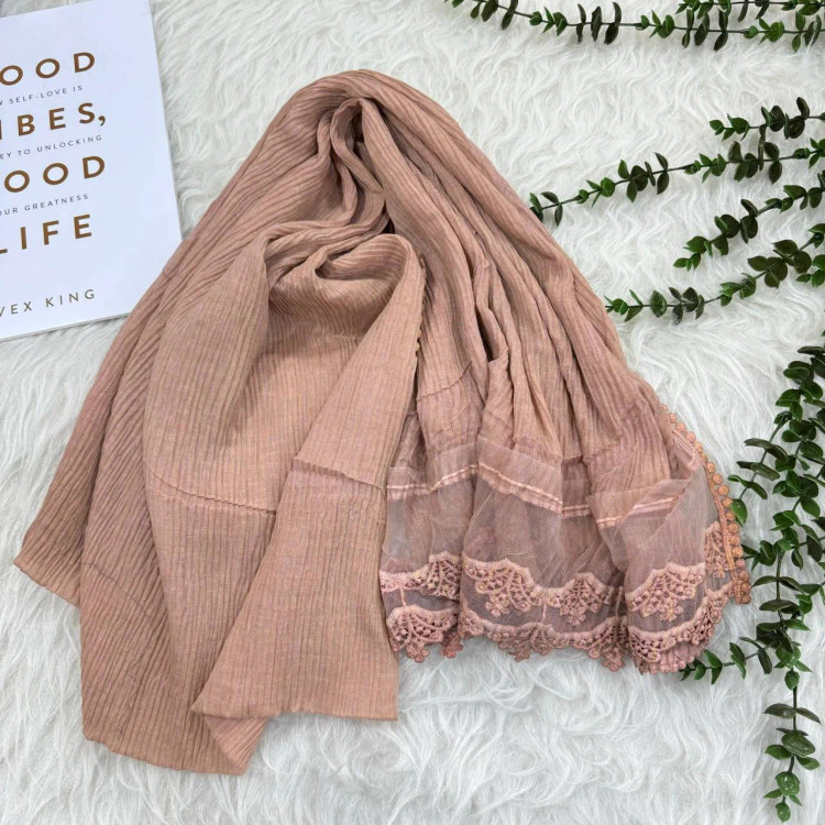 شال مزونی وارداتی نخی لبه گیپور کد 944 قواره 210x85 سانت بدون آبرفت و چروک