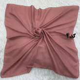 مینی اسکارف نخی ساده سایز 74x74 سانت مناسب استفاده روزمره بدون پرز و سُر خوردن