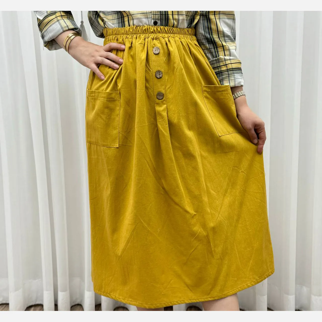 دامن لینن فری سایز مناسب تا سایز 48 تن خور شیک و راحت چهار فصل مناسب بانوان و دخترانه بدون بدن نما