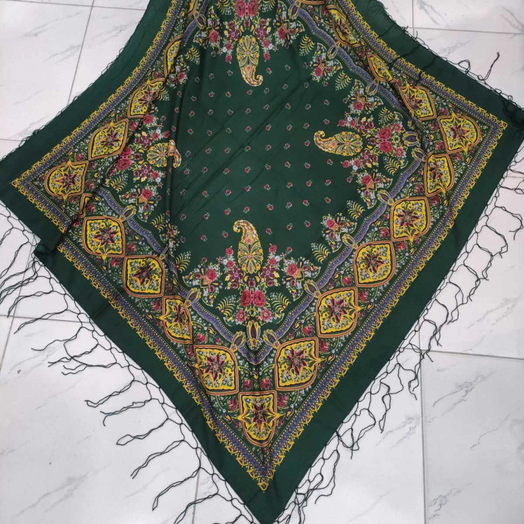 روسری ترکمن مدل ترمه ایرانی قواره 130x130 نخ پلی استر مناسب 4 فصل