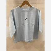 کراپ تیشرت اسپرت دخترانه آبی آسمانی طرح نایک مدل آزاد قد 48 عرض سینه 50