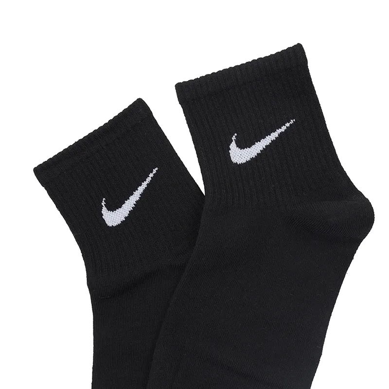 جوراب نیم ساق زنانه پنبه طرح نایک