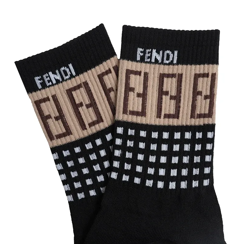 جوراب ساقدار زنانه طرح برند و شطرنجی