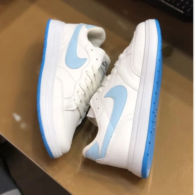 کفش نایک sb مردانه چرم سفید ابی