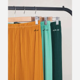 شلوار پلیسه