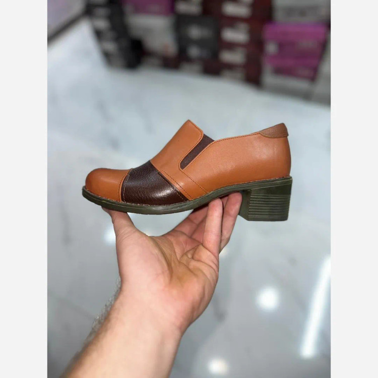 کفش پاشنه دار زنانه چرم گاوی عسلی سایز 37 و 38 حراج تک سایز