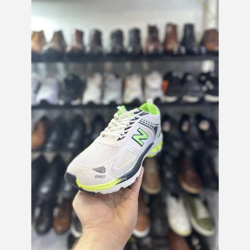 کتانی نیوبالانس مردانه سایزبندی 41 تا 44 چهار رنگ مشکی قرمز، مشکی آبی، مشکی سبز، سفید سبز