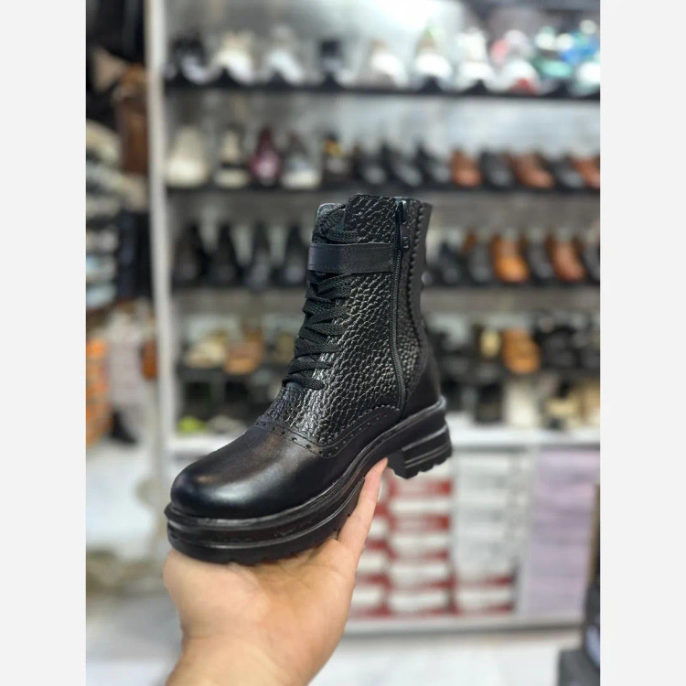 بوت تمام چرم طبیعی زنانه سایز 37 تا 40 رویه چرم گاوی زیره تی پیو