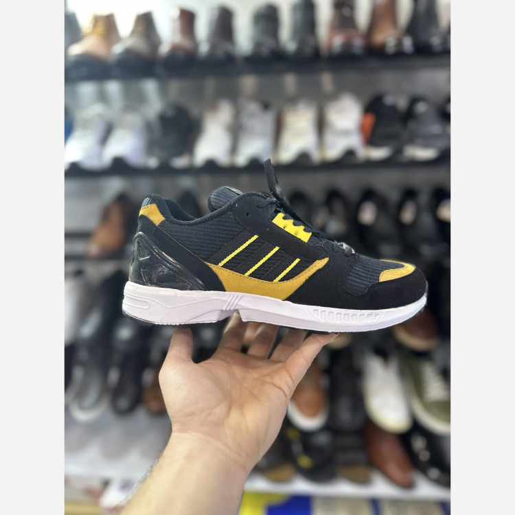 کفش اسپرت آدیداس مردانه رویه اسپیسر و فوم زیره پیو سایز 44 تا 47 سفید مشکی