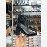 بوت تمام چرم طبیعی زنانه سایزبندی 37 تا 40 پاشنه 6 سانت زیره پیو