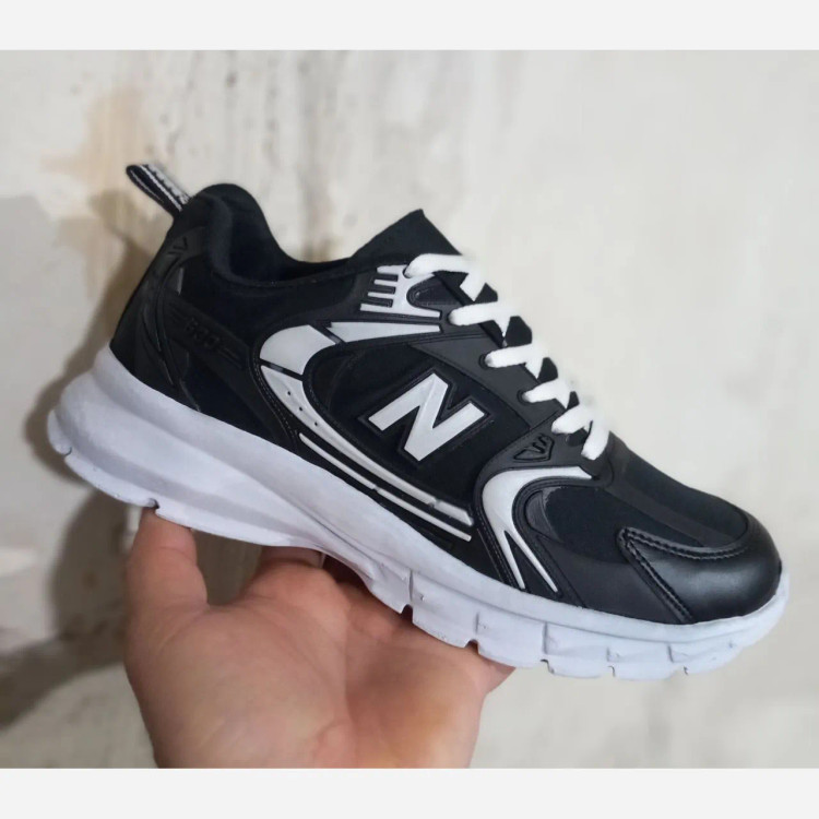 کفش اسپرت نیوبالانس مشکی زنانه سایزبندی 37 تا 40 زیره ایربولینگ کف دوخت رویه فوم و اسپیسر