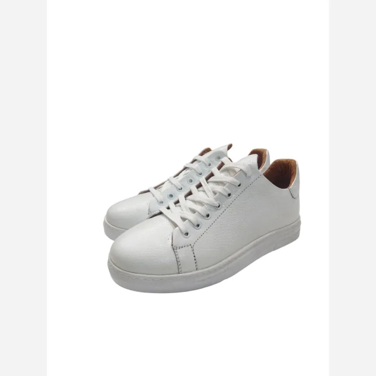 ونس چرم طبیعی زنانه و پسرانه مشکی و سفید سایزبندی 40 تا 44