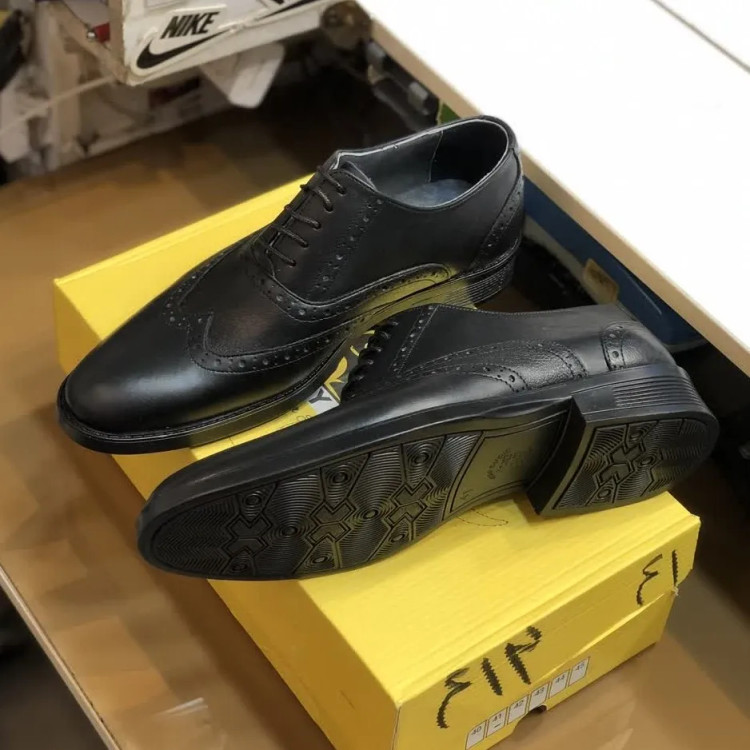 کفش چرم مردانه هشتگرد مشکی زیره pvc