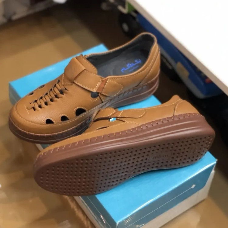 کفش طبی تابستانه مدل جیران عسلی