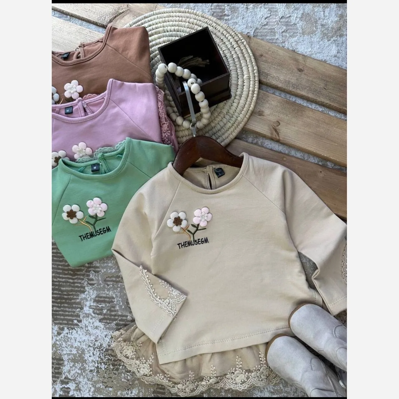 بلوز دورس دامنی توری در 4رنگ شیک